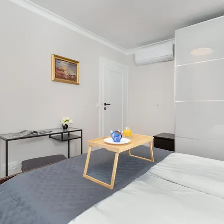 Vacation With Two Balconies By Renters